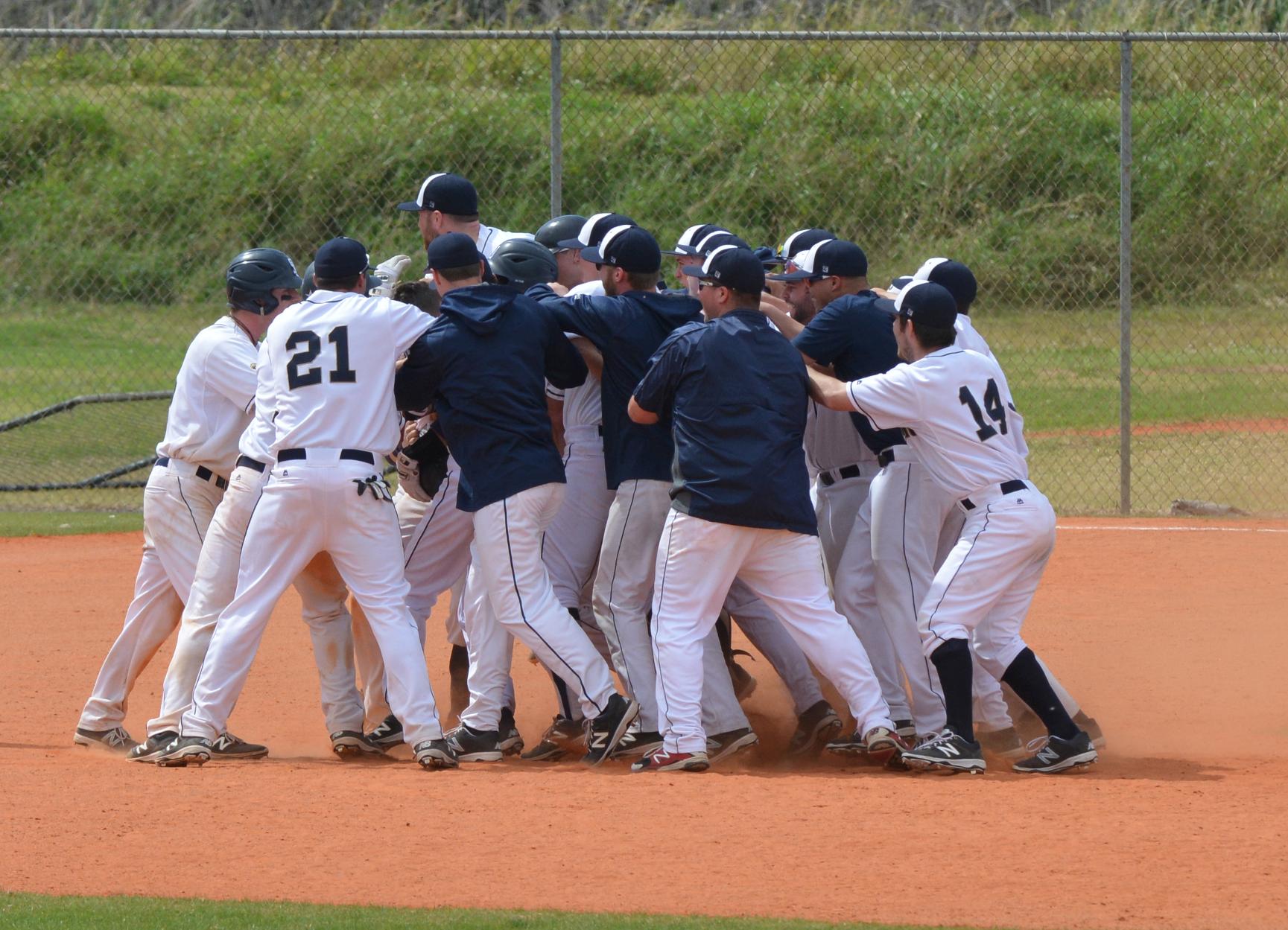 Baseball Walks Off With 10-9 Win Over Montclair State, 10-9, in 12