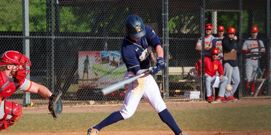 Baseball Tripped Up at UMass Boston, 5-4