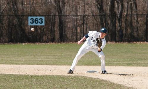 TCNJ Tops Baseball, 9-3 on Sunday