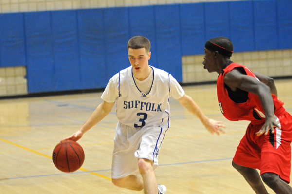 Men's Basketball Fall In Regular Season Finale