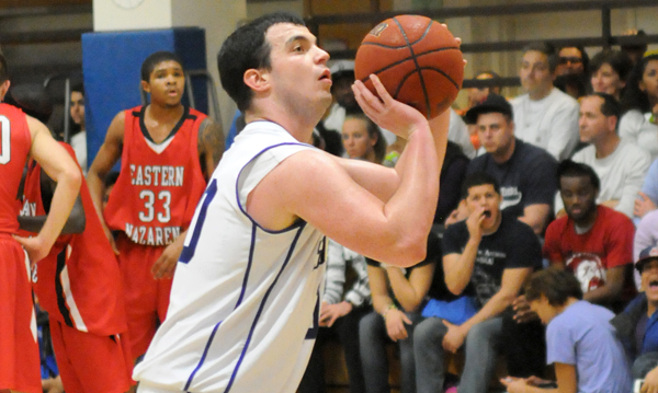 Men's Basketball Fall to Johnson & Wales, 96-88