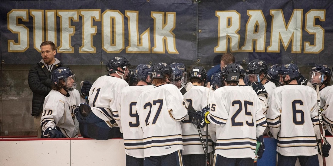 Men&rsquo;s Hockey Stops by New England College, Southern Maine this Weekend