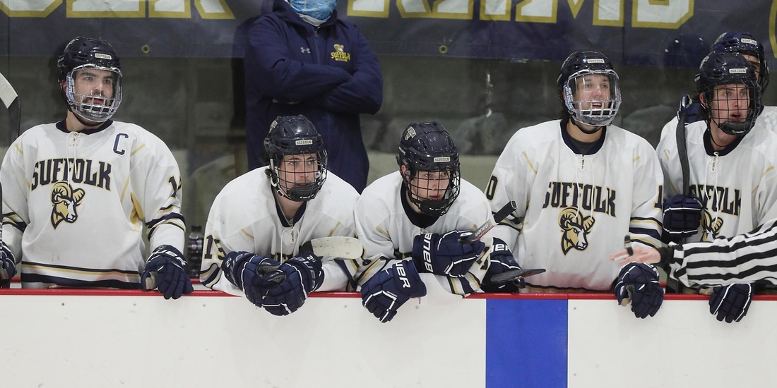 Men&rsquo;s Hockey Wraps Up Regular-Season Series with WNE Tuesday
