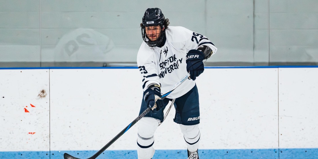 Men&rsquo;s Ice Hockey Stretch Streak to Six, Rolls Past Nichols, 5-1