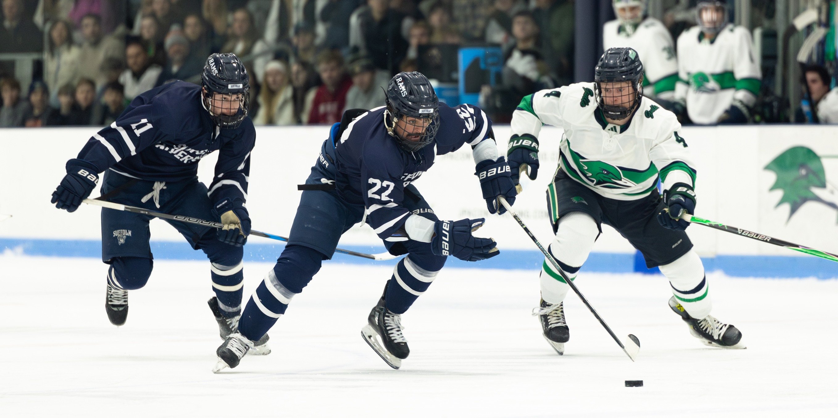 Third Period Pushes No. 7 Endicott Past Men&rsquo;s Hockey Falls in CNE Semis, 4-1