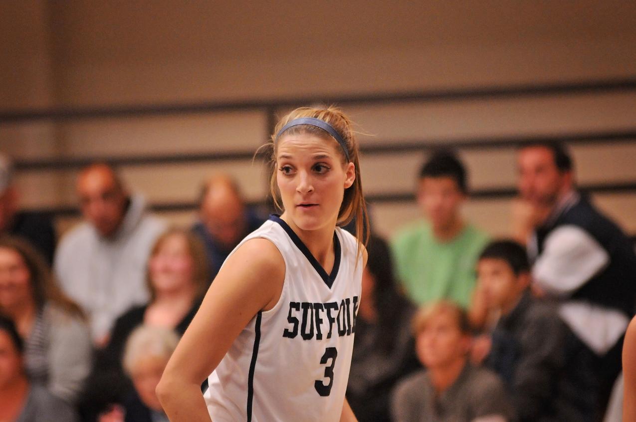 Santini Leads Women's Basketball To 73-63 Win Saturday