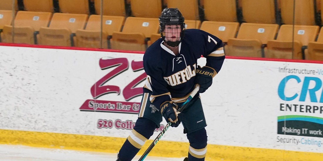 Steiner&rsquo;s Empty Netter Sends Women&rsquo;s Hockey Past Salve Regina, 3-2