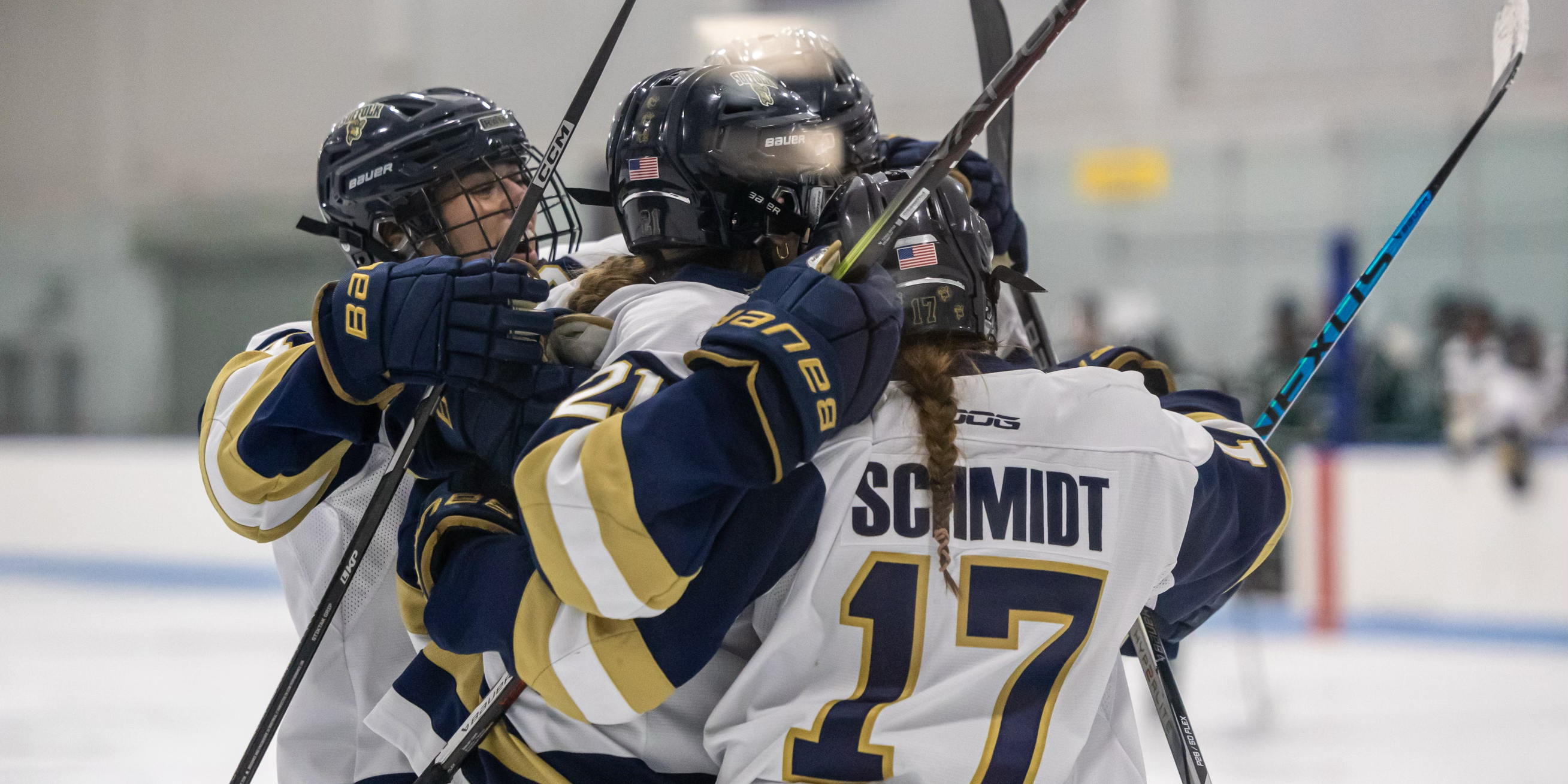 Schmidt&rsquo;s Hat Trick Sends Women&rsquo;s Hockey to 4-2 Win at Nichols