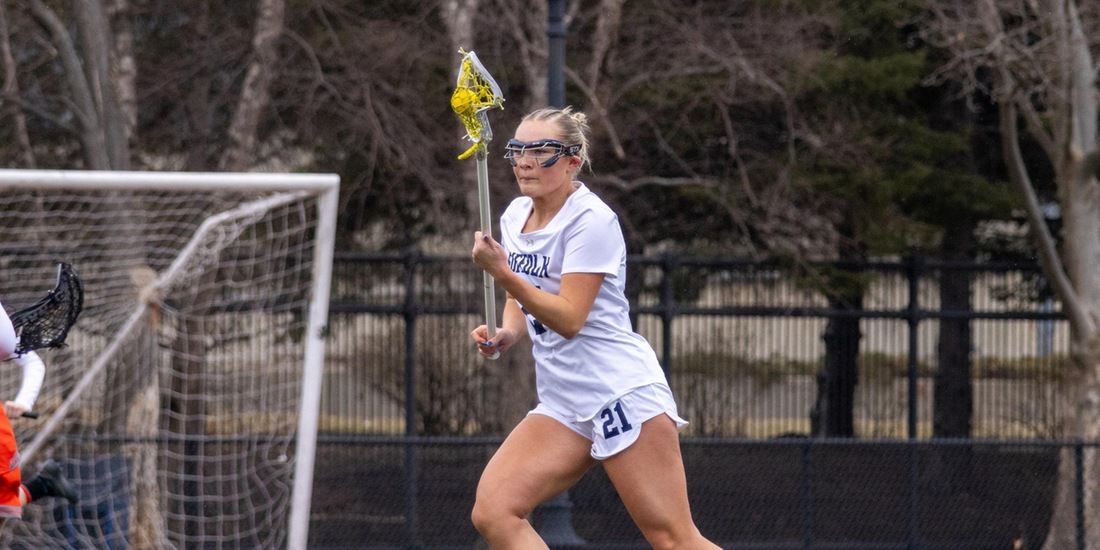 UMass Boston Hands Women&rsquo;s Lacrosse First Loss, 14-9