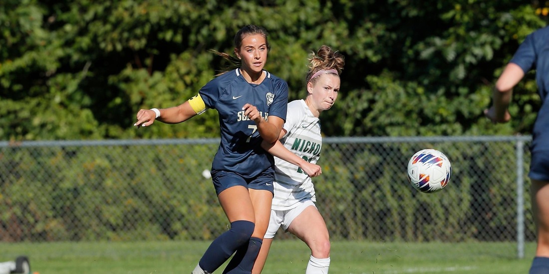 Women&rsquo;s Soccer Falls Short at Lesley, 2-1