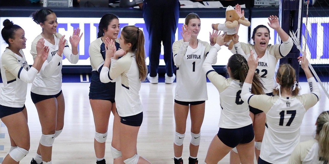 Volleyball Flies Past Fitchburg State, 3-0